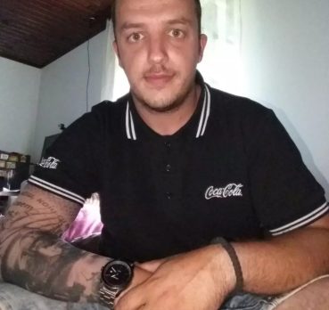 Bozidar, 32 years old, 